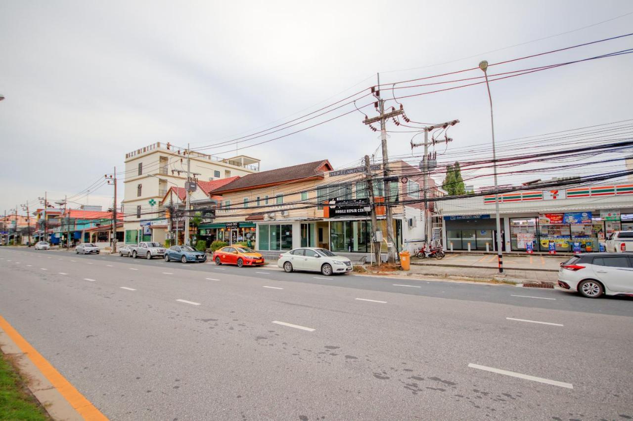 Oyo 1117 Phuket Airport Suites Landkreis Landkreis Thalang Exterior foto